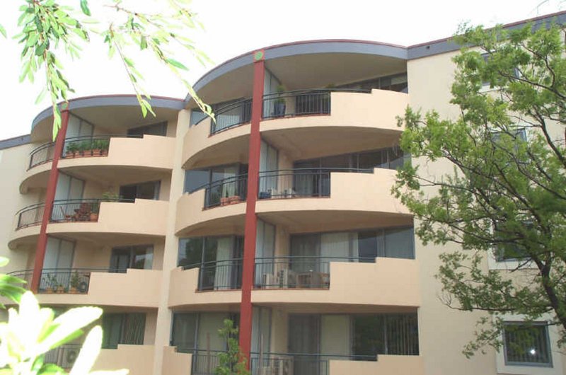 Photo - 311/107 Canberra Avenue, Griffith ACT 2603 - Image 1