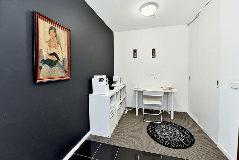 Photo - 311/19 Pentridge Boulevard, Coburg VIC 3058 - Image 5