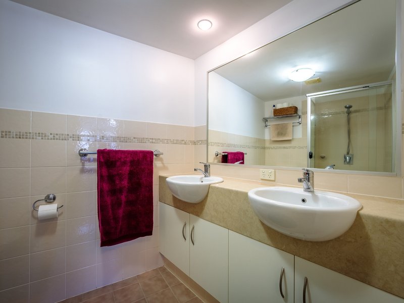 Photo - 31/12 Promenade Avenue, Robina QLD 4226 - Image 9