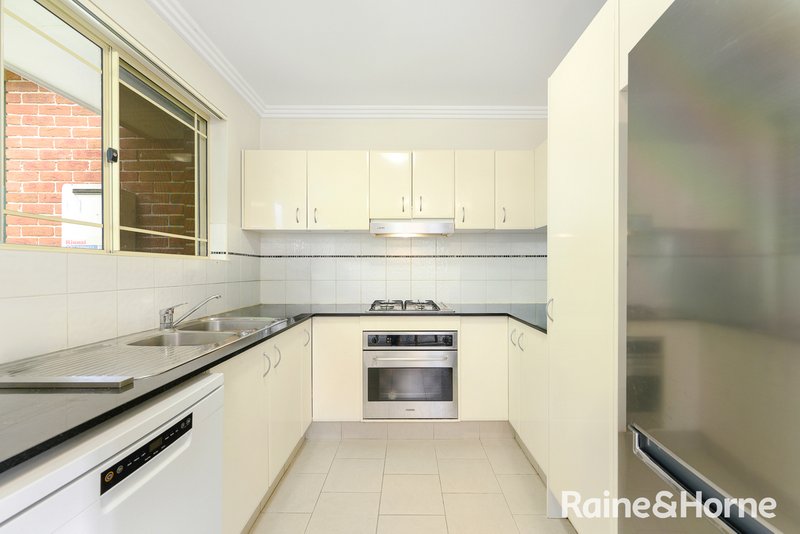 Photo - 3/112 Vimiera Road, Eastwood NSW 2122 - Image 4