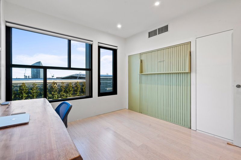 Photo - 311/20 Convention Centre Place, South Wharf VIC 3006 - Image 13