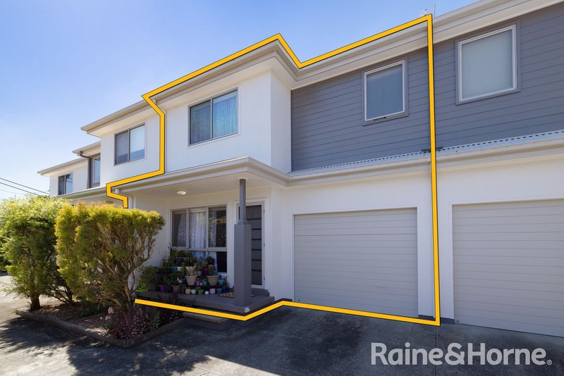 Photo - 3/113 Cowper Street, Wallsend NSW 2287 - Image 1