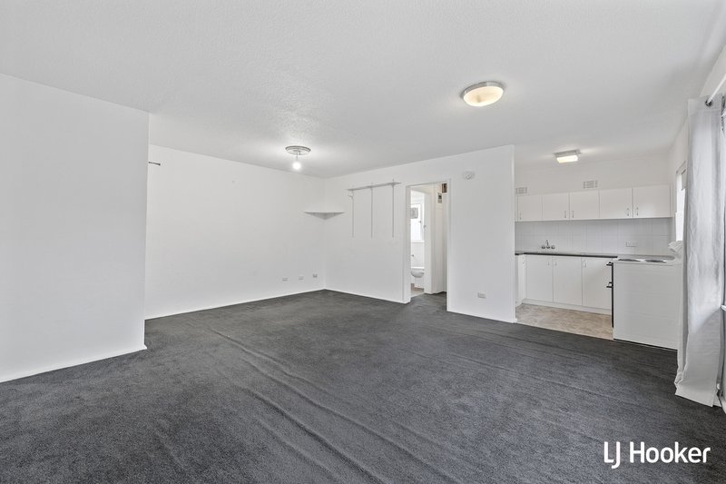 Photo - 31/135 Blamey Crescent, Campbell ACT 2612 - Image 2