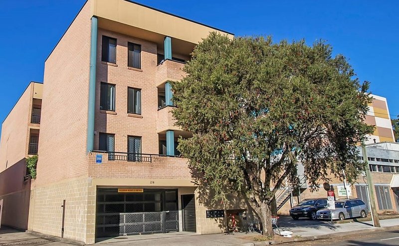 3/114 Bigge Street, Liverpool NSW 2170