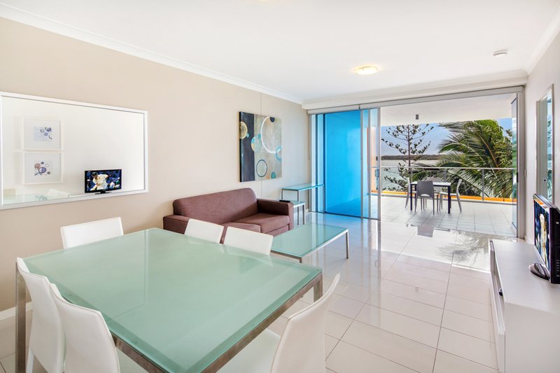 Photo - 311/430 Marine Parade, Biggera Waters QLD 4216 - Image 8