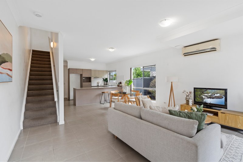 Photo - 3/115 Hansen Street, Moorooka QLD 4105 - Image 1