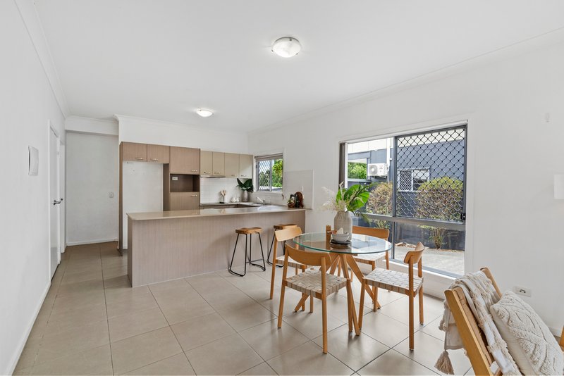 Photo - 3/115 Hansen Street, Moorooka QLD 4105 - Image 2