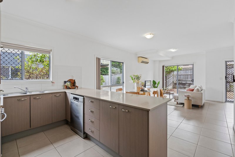 Photo - 3/115 Hansen Street, Moorooka QLD 4105 - Image 5