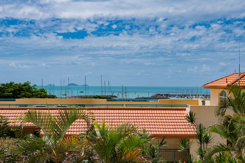 Photo - 3/115 Shingley Drive, Airlie Beach QLD 4802 - Image 10