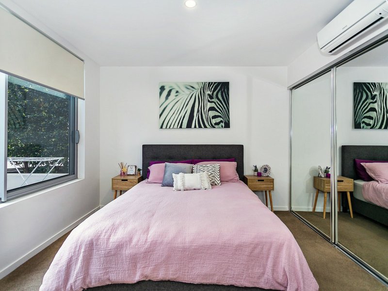 Photo - 3115/1-7 Waterford Court, Bundall QLD 4217 - Image 3