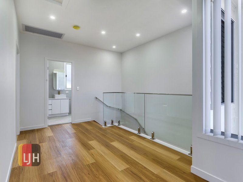 Photo - 3/117 Haig Street, Stafford QLD 4053 - Image 5