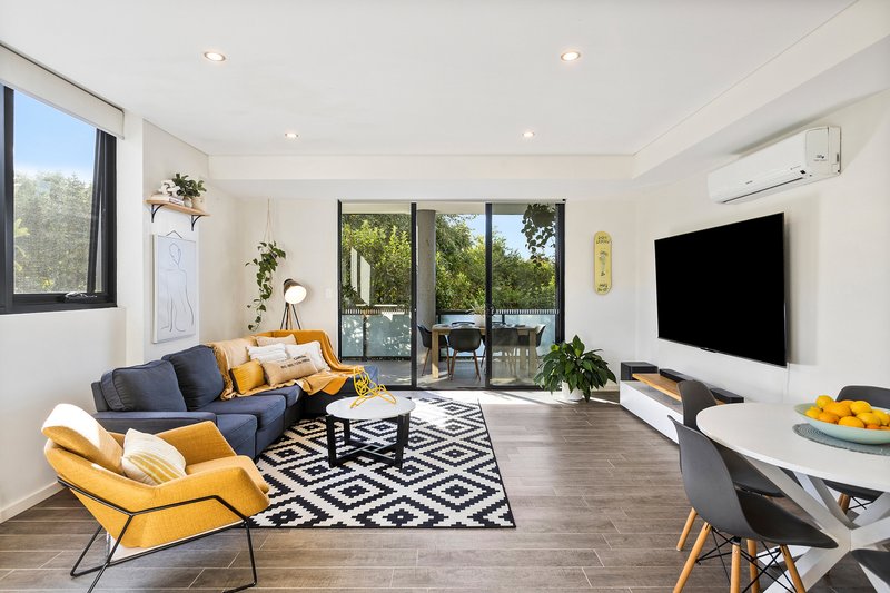 Photo - 3/118 Gladstone Avenue, Coniston NSW 2500 - Image 5