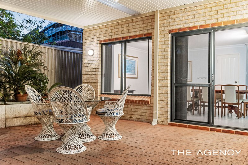 Photo - 3/118 Moreing Road, Attadale WA 6156 - Image 3