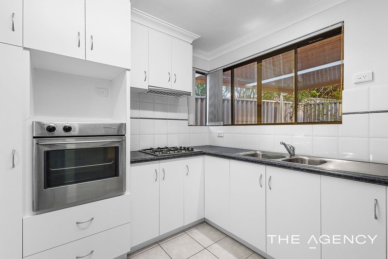 Photo - 3/118 Moreing Road, Attadale WA 6156 - Image 6