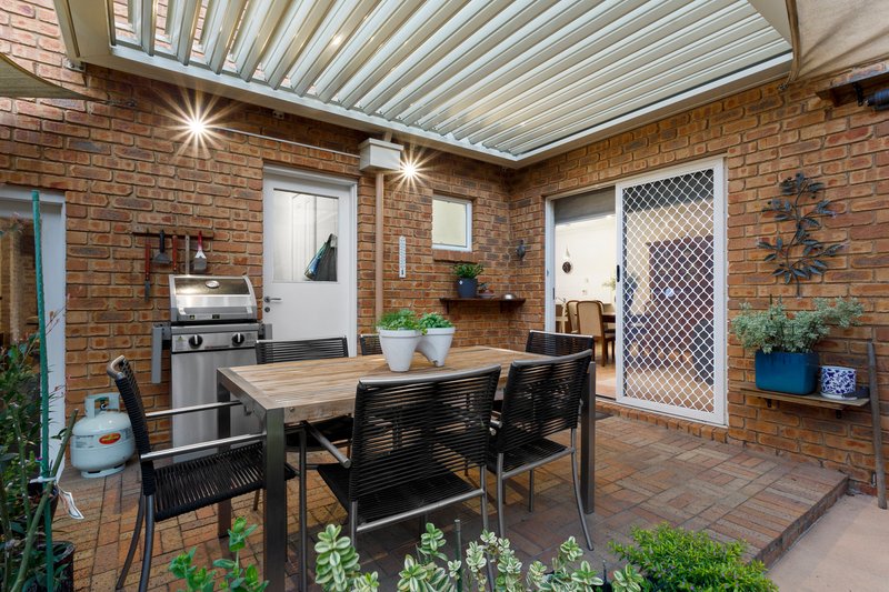 Photo - 3/119-123 Park Road, Cheltenham VIC 3192 - Image 4