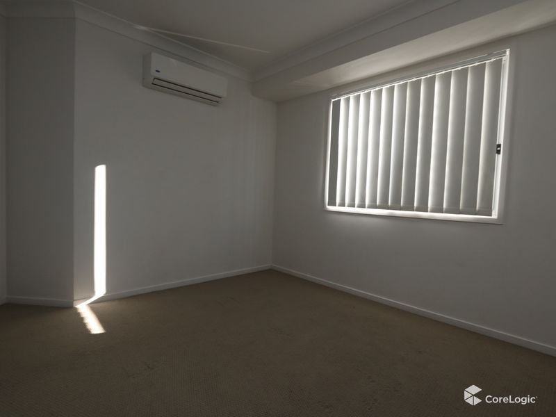 Photo - 3/12-14 Juers Street, Kingston QLD 4114 - Image 9