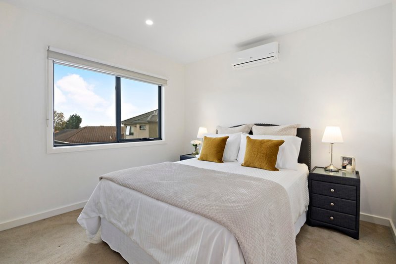 Photo - 3/12-14 Nonna Street, Oakleigh East VIC 3166 - Image 7