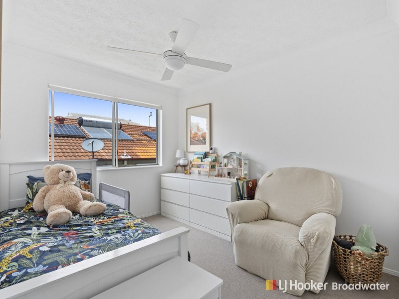 Photo - 3/12-14 Oleander Avenue, Biggera Waters QLD 4216 - Image 8