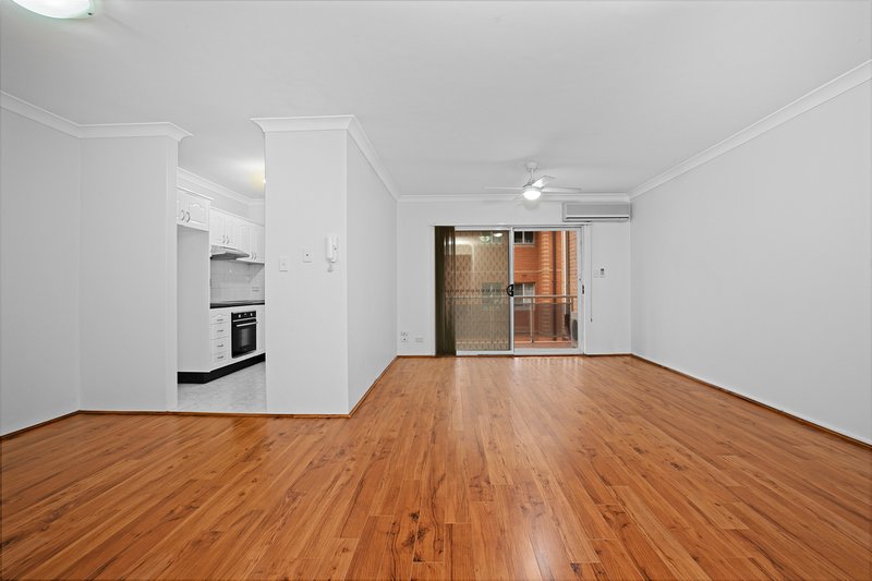 Photo - 3/12-14 Sudbury Street, Belmore NSW 2192 - Image 2