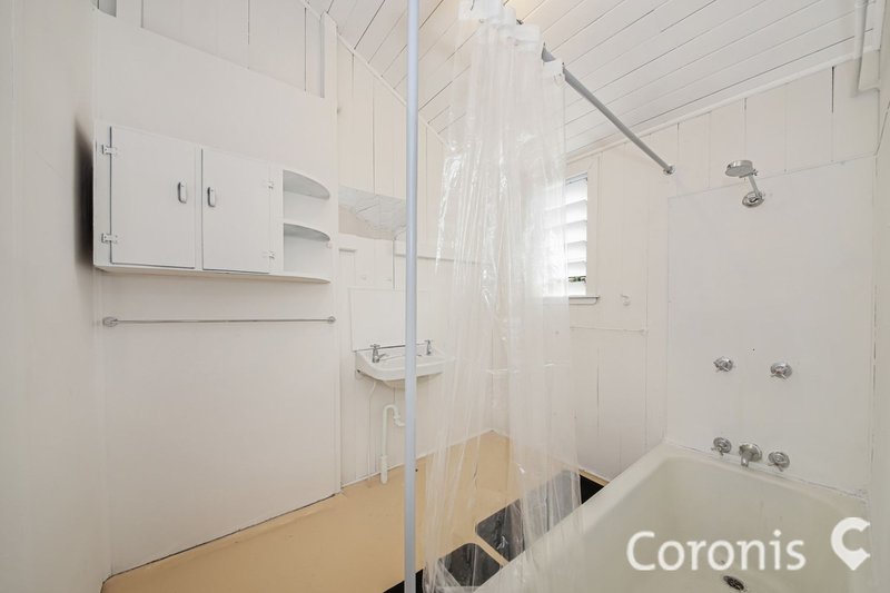 Photo - 3/12-16 Dalley Street, Kelvin Grove QLD 4059 - Image 2