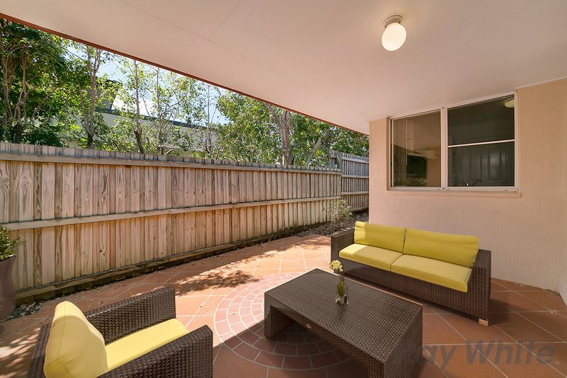 Photo - 3/12 Angel Street, Eight Mile Plains QLD 4113 - Image 10