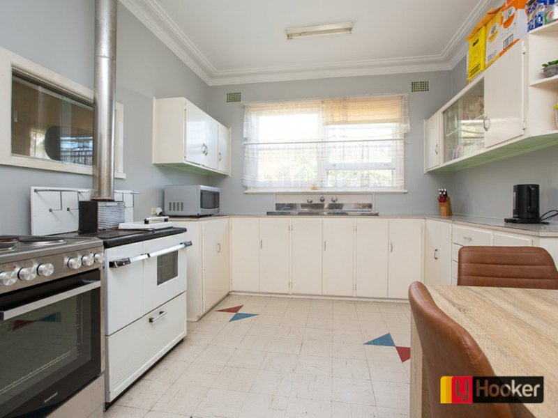 Photo - 312 Armidale Road, East Tamworth NSW 2340 - Image 9