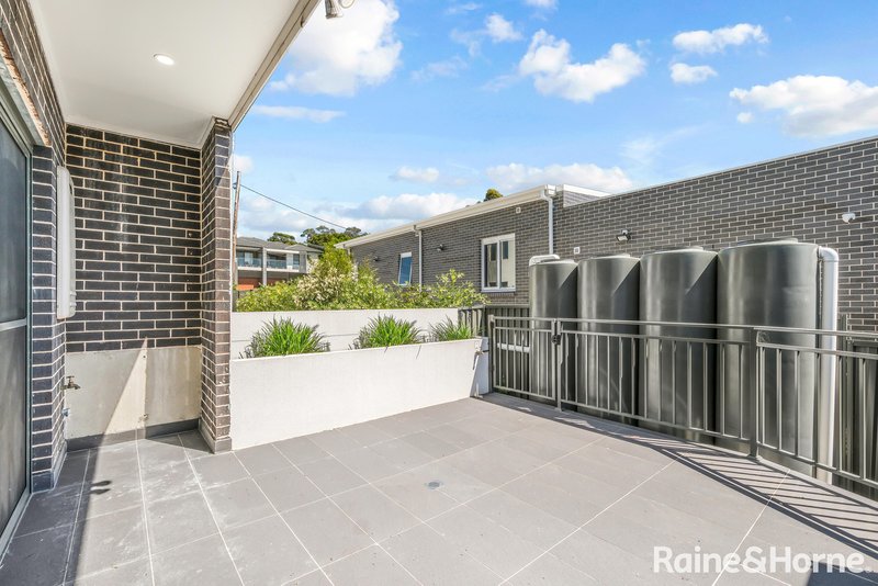 Photo - 3/12 Boronia Street, South Wentworthville NSW 2145 - Image 4