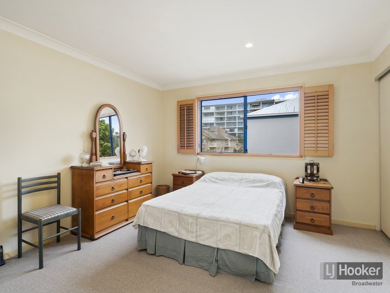 Photo - 3/12 Brighton Street, Biggera Waters QLD 4216 - Image 7