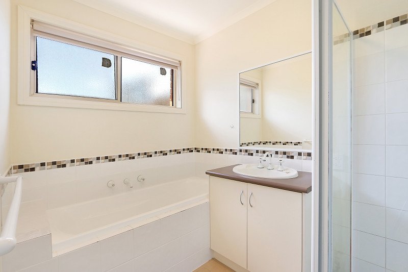 Photo - 3/12 Daniel Drive, Langwarrin VIC 3910 - Image 5