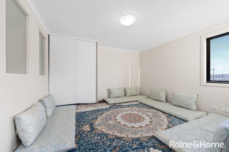 Photo - 3/12 Emily Street, St Albans VIC 3021 - Image 7