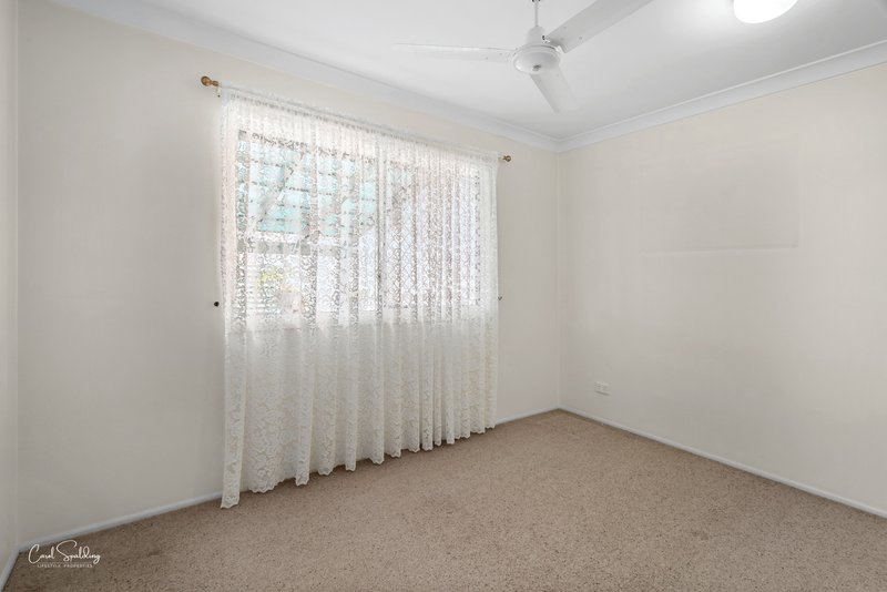 Photo - 31/2 Ford Court, Carindale QLD 4152 - Image 6