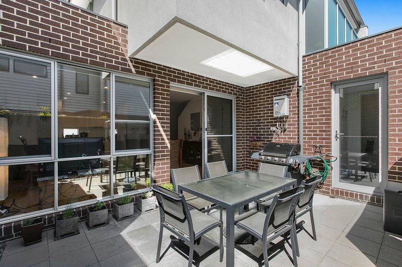 Photo - 3/12 Jean Street, Cheltenham VIC 3192 - Image 5