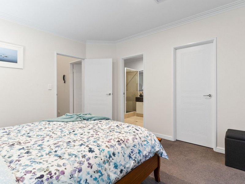 Photo - 3/12 Kensington Street, East Perth WA 6004 - Image 22