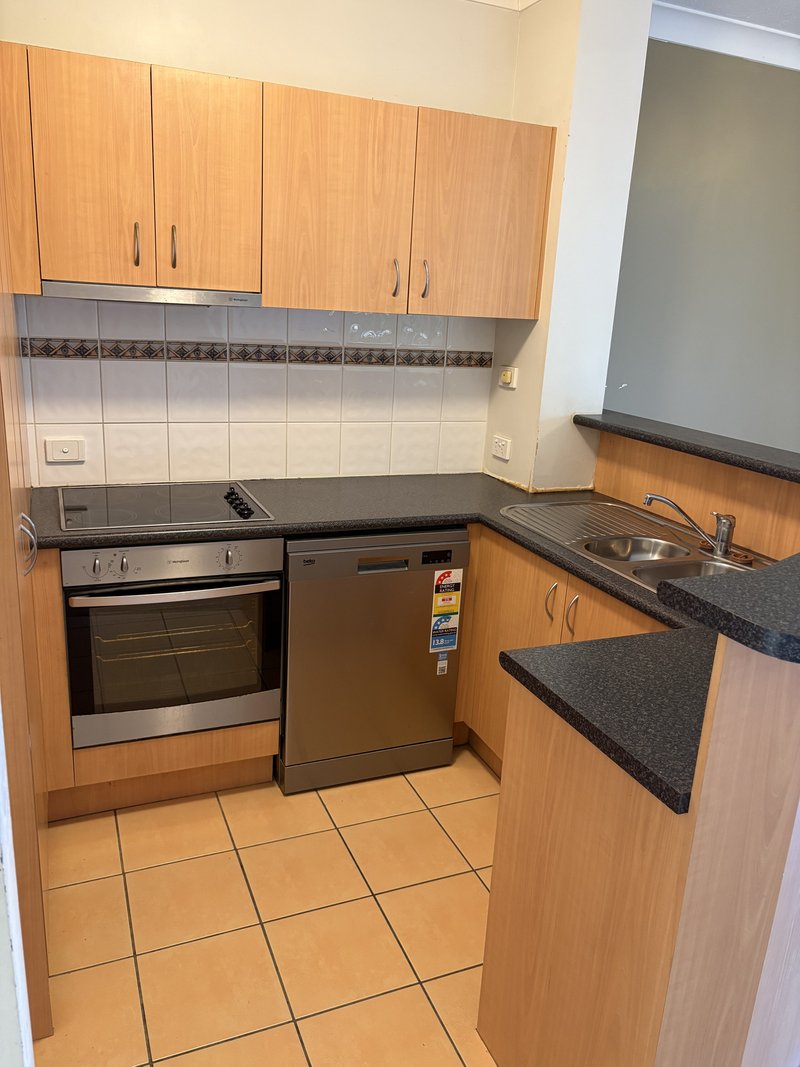 Photo - 3/12 Longlands Street, East Brisbane QLD 4169 - Image 6