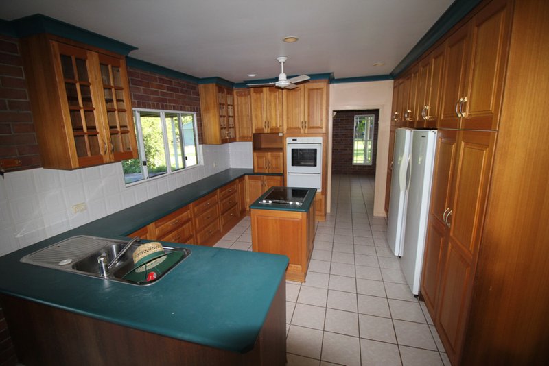 Photo - 312 Mount Gardiner Rd , Bemerside QLD 4850 - Image 2