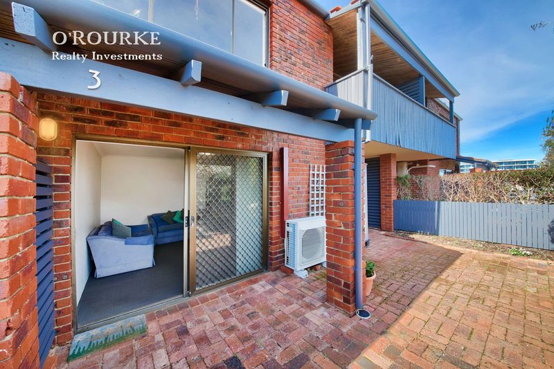 Photo - 3/12 Ozone Parade, Trigg WA 6029 - Image 1
