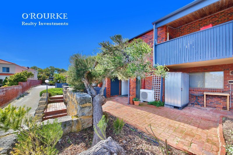 Photo - 3/12 Ozone Parade, Trigg WA 6029 - Image 4