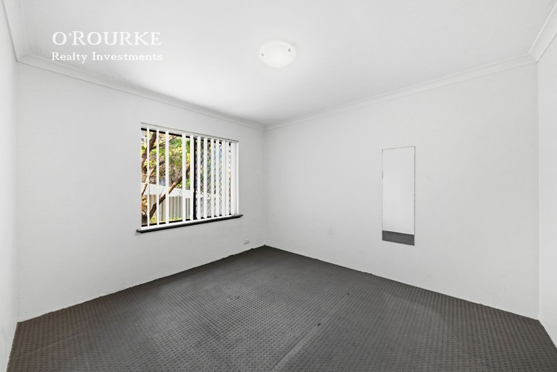 Photo - 3/12 Ozone Parade, Trigg WA 6029 - Image 11