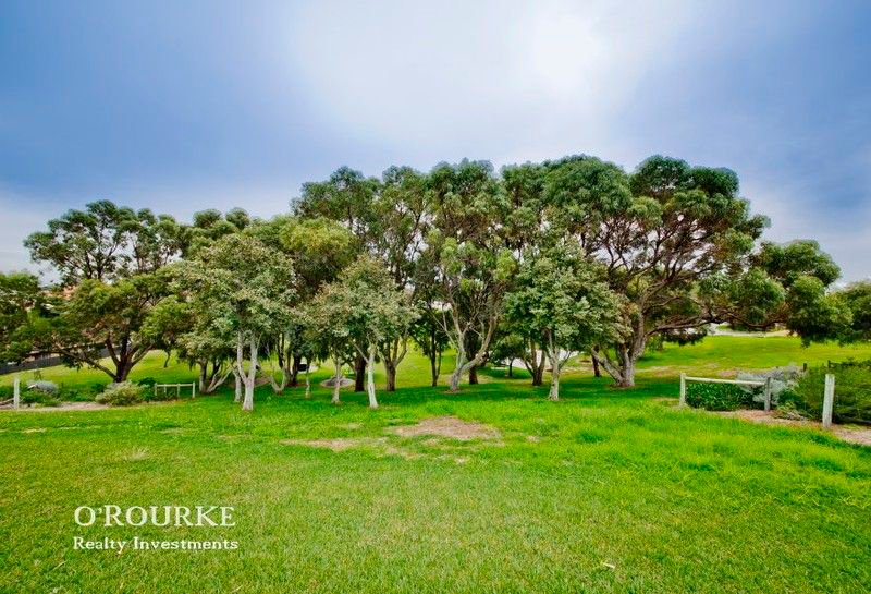Photo - 3/12 Ozone Parade, Trigg WA 6029 - Image 18