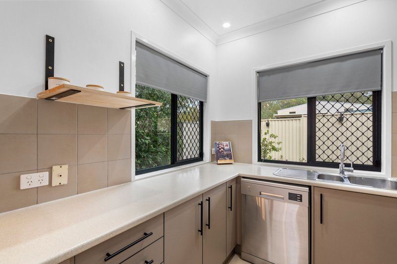 Photo - 3/12 Pintu Drive, Tanah Merah QLD 4128 - Image 8