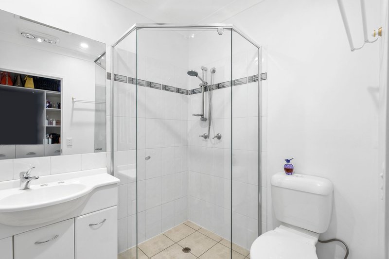 Photo - 3/12 Pintu Drive, Tanah Merah QLD 4128 - Image 11