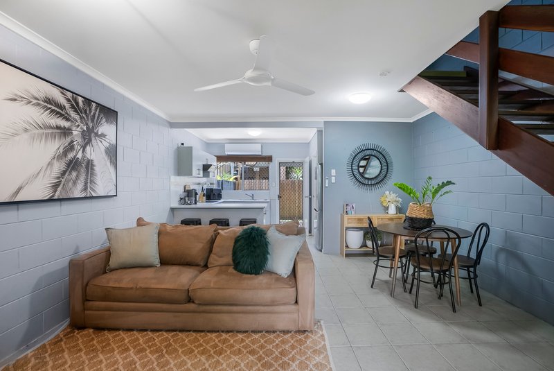 Photo - 3/12 Short Street, Redlynch QLD 4870 - Image 2