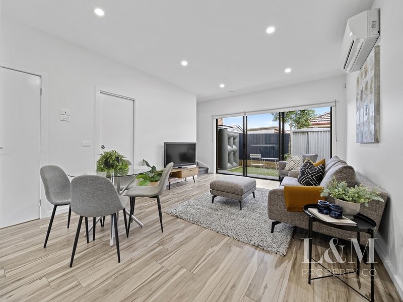 Photo - 3/12 Stephen Court, Thomastown VIC 3074 - Image 3