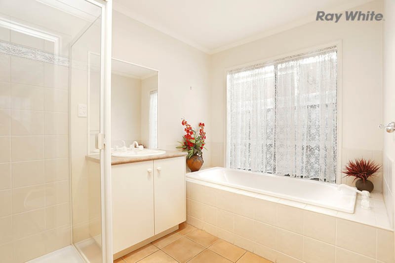 Photo - 312 Tarneit Road, Point Cook VIC 3030 - Image 8