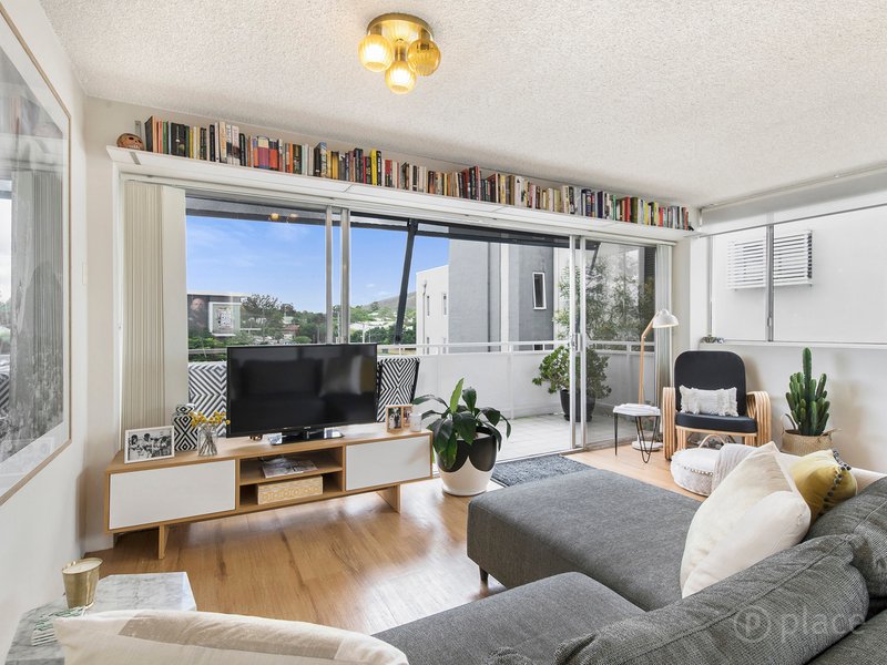 Photo - 3/12 Underhill Avenue, Indooroopilly QLD 4068 - Image 12