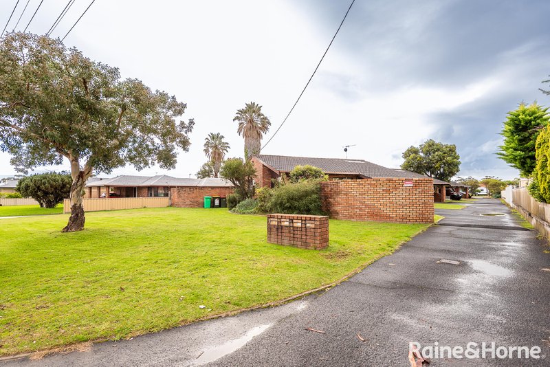 Photo - 3/12 White Street, East Bunbury WA 6230 - Image 16