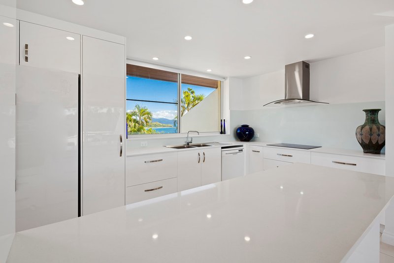 Photo - 3/12 Whitsunday Boulevard, Bella Vista, Hamilton Island QLD 4803 - Image 9