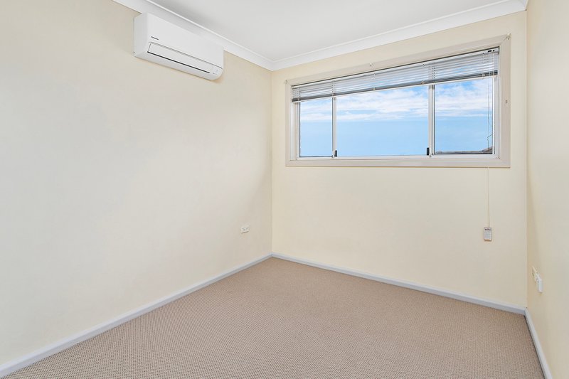 Photo - 3/123 Balgownie Road, Balgownie NSW 2519 - Image 6