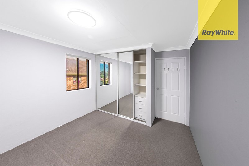 Photo - 3/124 Good Street, Harris Park NSW 2150 - Image 6