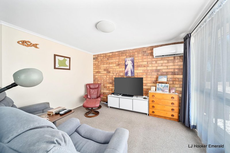 Photo - 3/126 Opal Street, Emerald QLD 4720 - Image 7